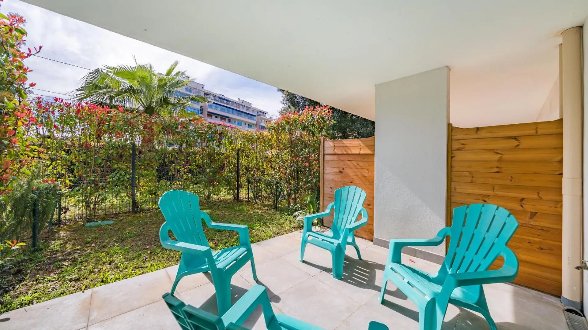 Studio Dans Residence Neuve - Terrasse Et Jardin Cannes Apartment
