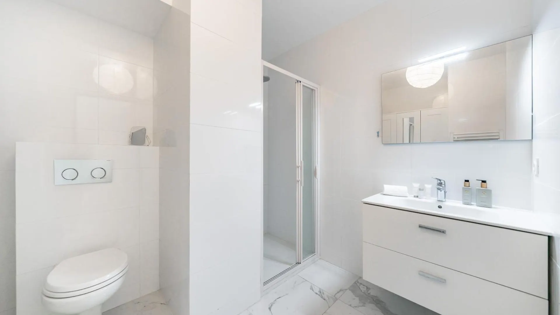 Studio Dans Residence Neuve - Terrasse Et Jardin Cannes 0*,